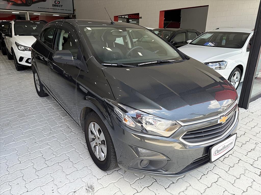 Chevrolet Onix - 1.0 MPFI LT 8V FLEX 4P MANUAL