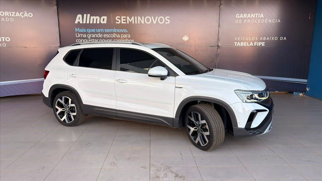 TAOS 1.4 250 TSI TOTAL FLEX HIGHLINE AUTOMÁTICO3