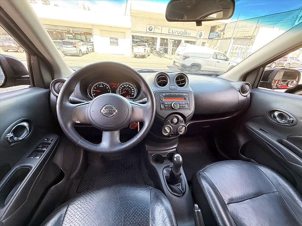Nissan Versa - 1.6 16V FLEX SL 4P MANUAL