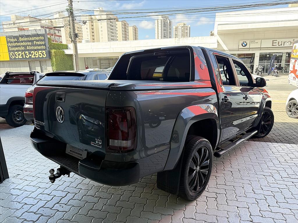 Volkswagen Amarok - 3.0 V6 TDI DIESEL HIGHLINE EXTREME CD 4MOTION AUTOMÁTICO