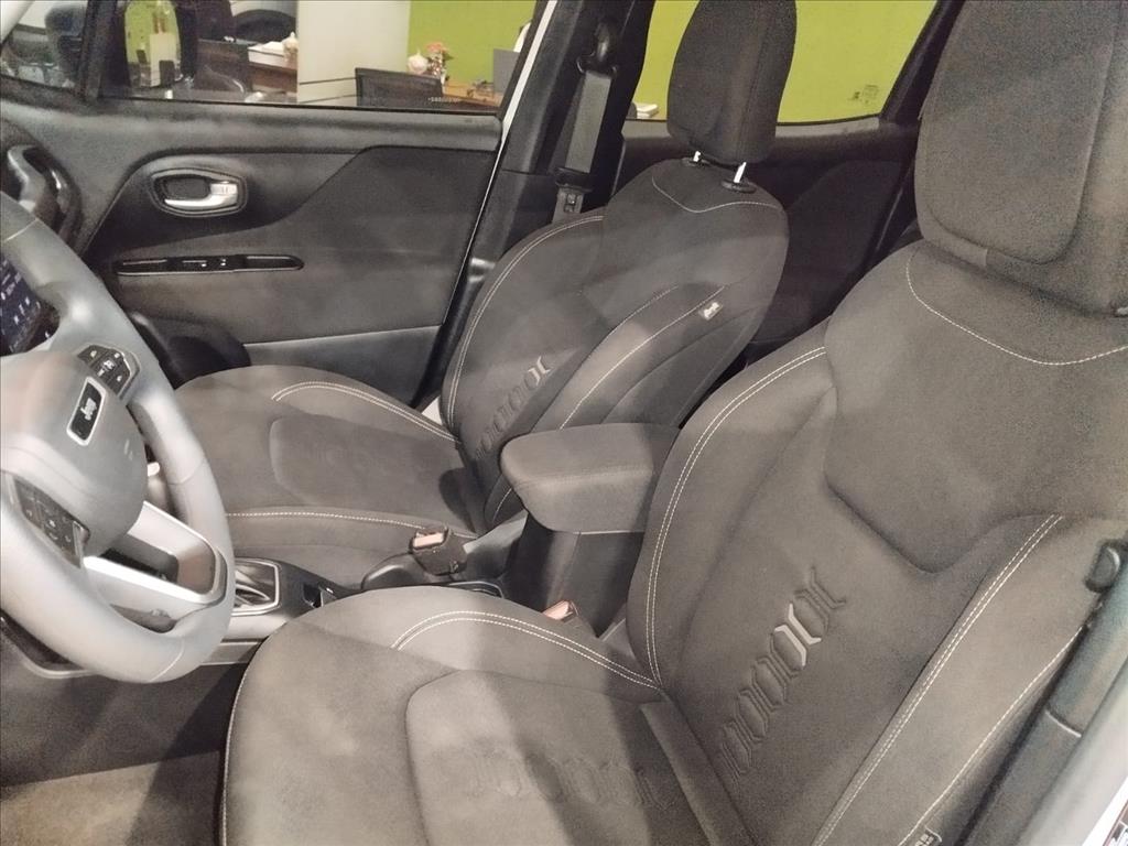 RENEGADE 1.3 T270 TURBO FLEX AT68