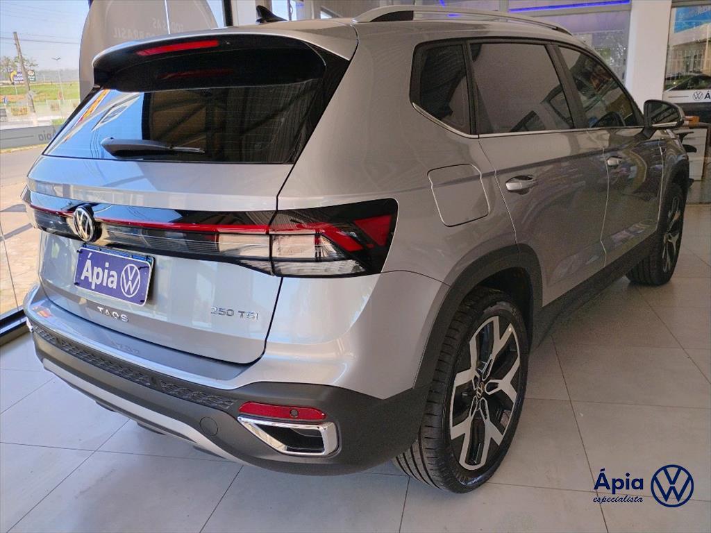 TAOS 1.4 250 TSI TOTAL FLEX HIGHLINE AUTOMÁTICO3