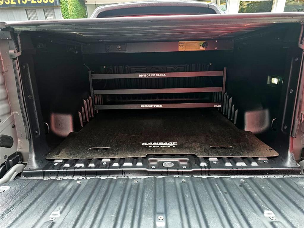 Ram Rampage - 2.0 HURRICANE 4 TURBO GASOLINA R/T 4X4 AUTOMÁTICO