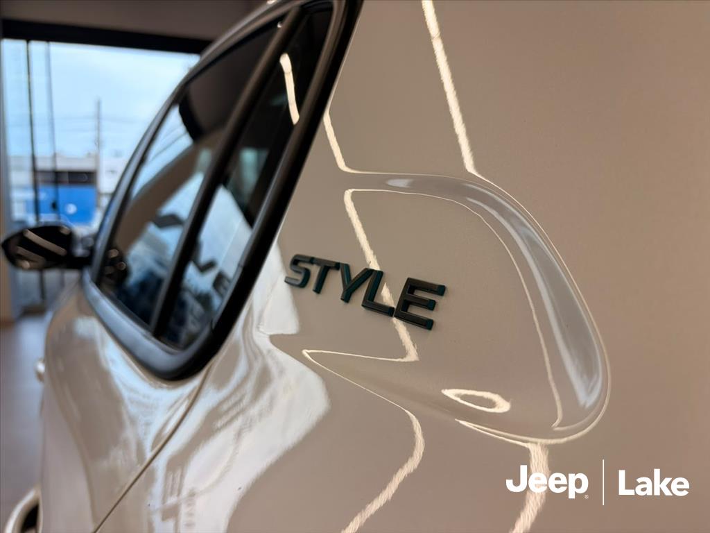 208 1.0 FIREFLY FLEX STYLE MANUAL18
