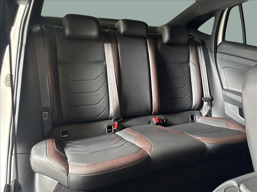 VIRTUS 1.0 200 TSI HIGHLINE AUTOMÁTICO10
