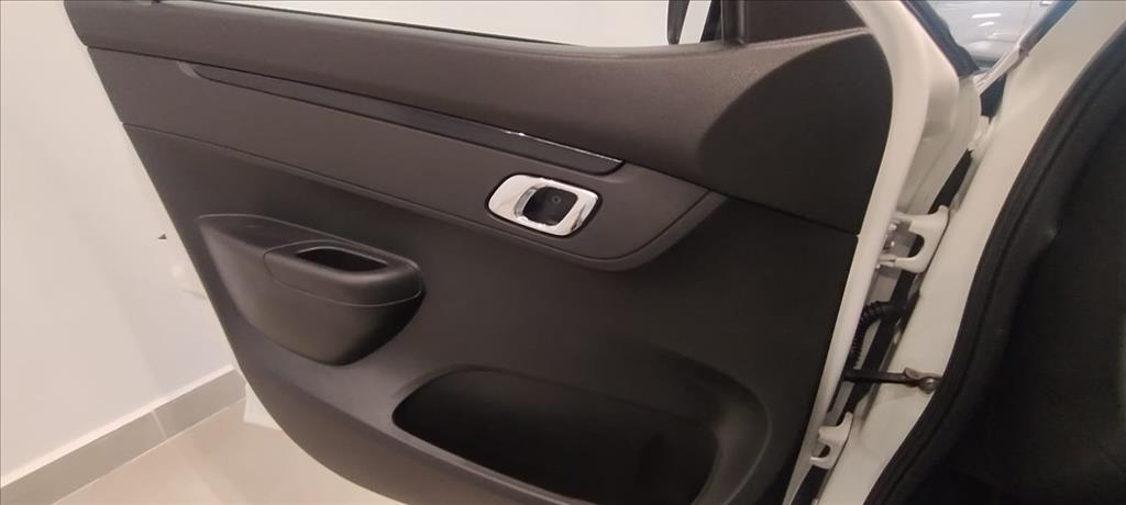 KWID 1.0 12V SCE FLEX INTENSE MANUAL11