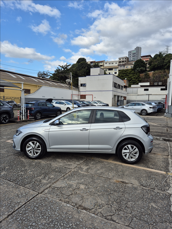 POLO 1.0 170 TSI COMFORTLINE AUTOMÁTICO1