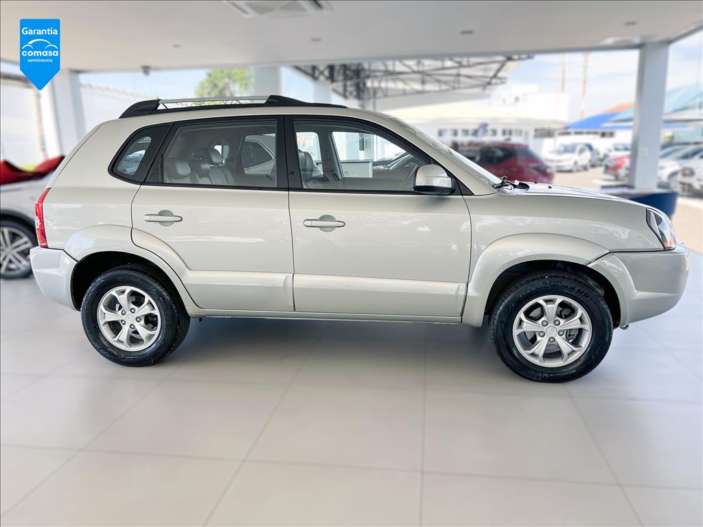 TUCSON 2.0 MPFI GL 16V 142CV 2WD GASOLINA 4P MANUAL3