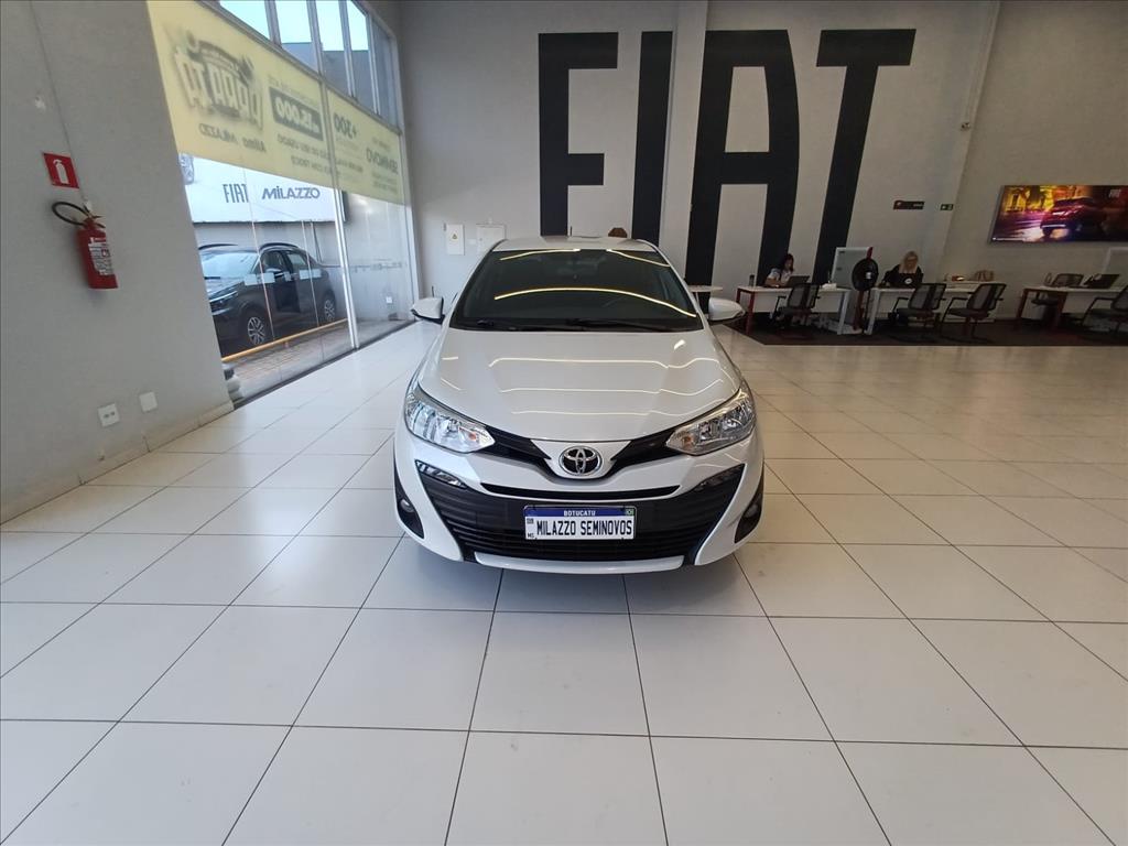 YARIS 1.5 16V FLEX SEDAN XL PLUS CONNECT MULTIDRIVE YARIS 1.5 16V FLEX SEDAN XL PLUS CONNECT MULTIDRIVE