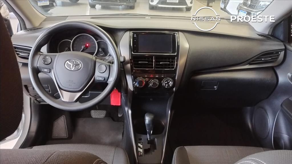 YARIS 1.3 16V FLEX XL LIVE MULTIDRIVE8