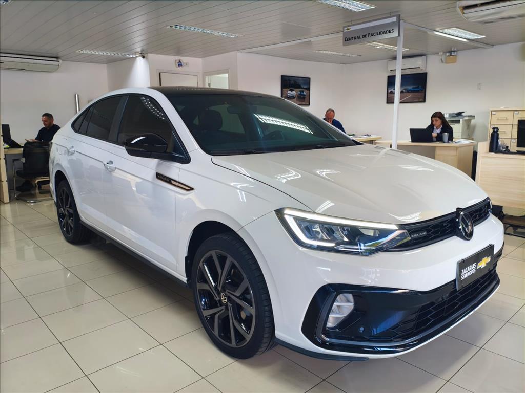 VIRTUS 1.4 250 TSI EXCLUSIVE AUTOMÁTICO1