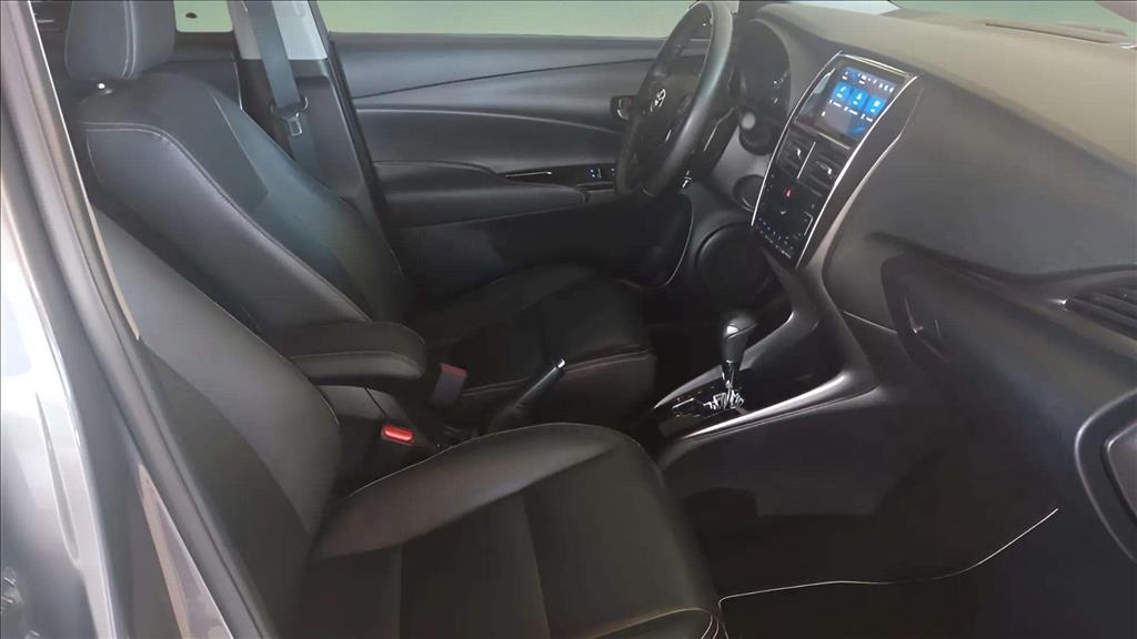 YARIS 1.5 16V FLEX XL MULTIDRIVE9