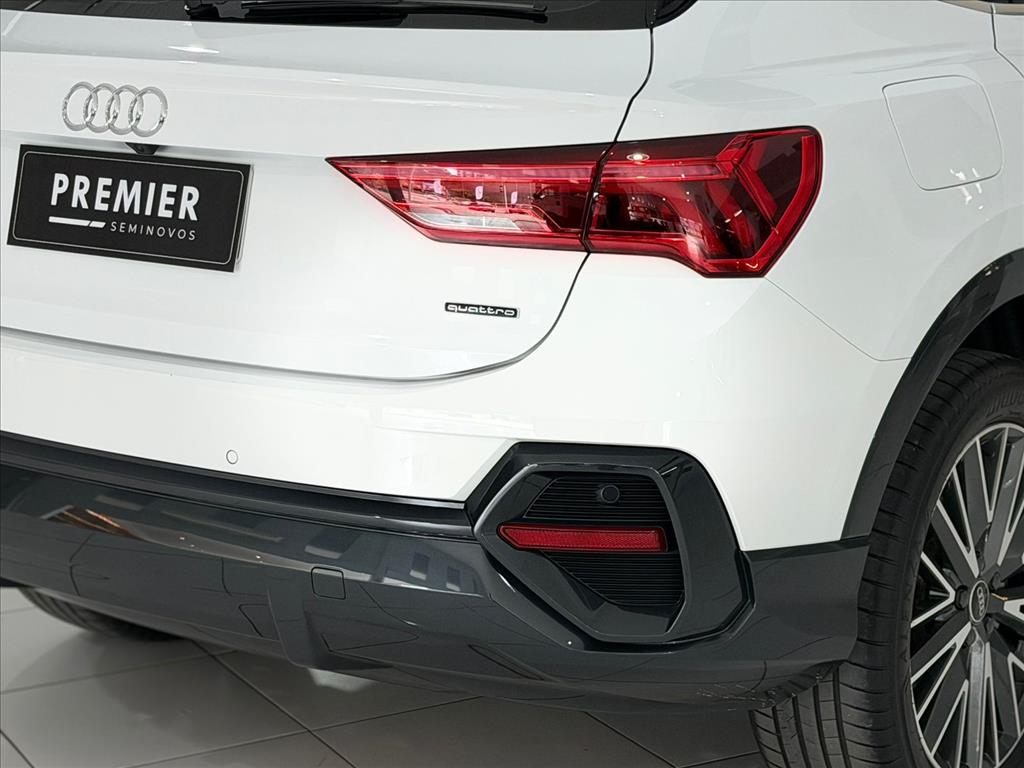 Q3 2.0 40 TFSI GASOLINA PERFORMANCE QUATTRO TIPTRONIC11