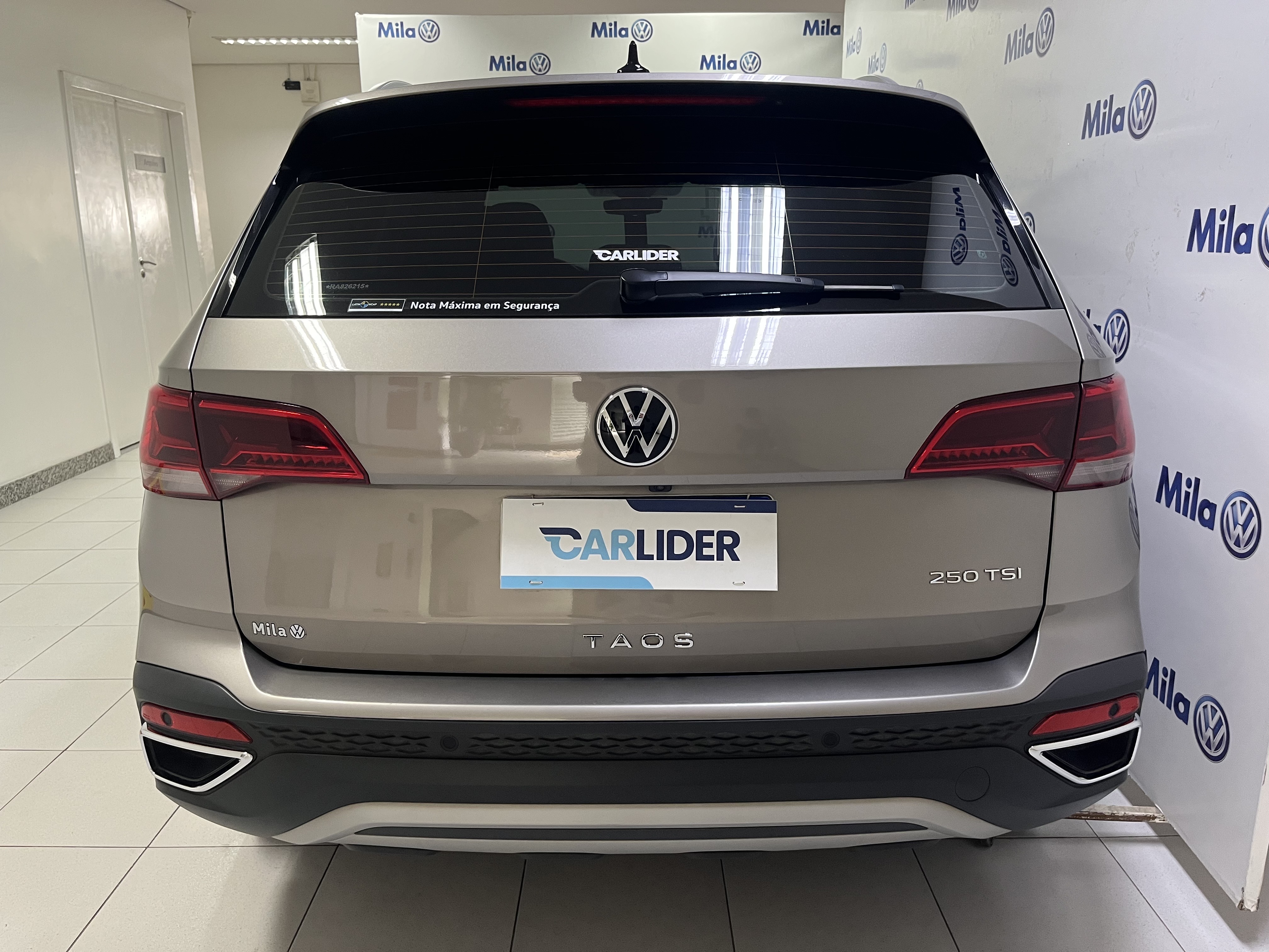 TAOS 1.4 250 TSI TOTAL FLEX HIGHLINE AUTOMÁTICO3