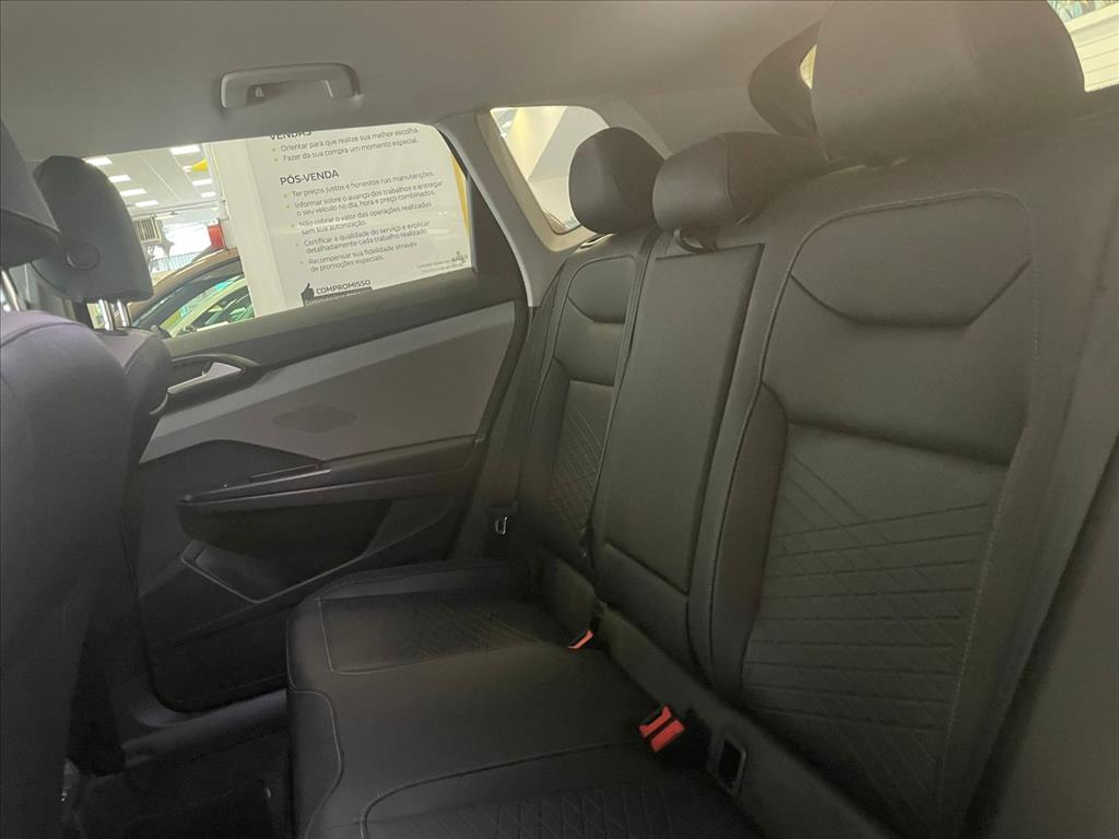 TAOS 1.4 250 TSI TOTAL FLEX COMFORTLINE AUTOMÁTICO13