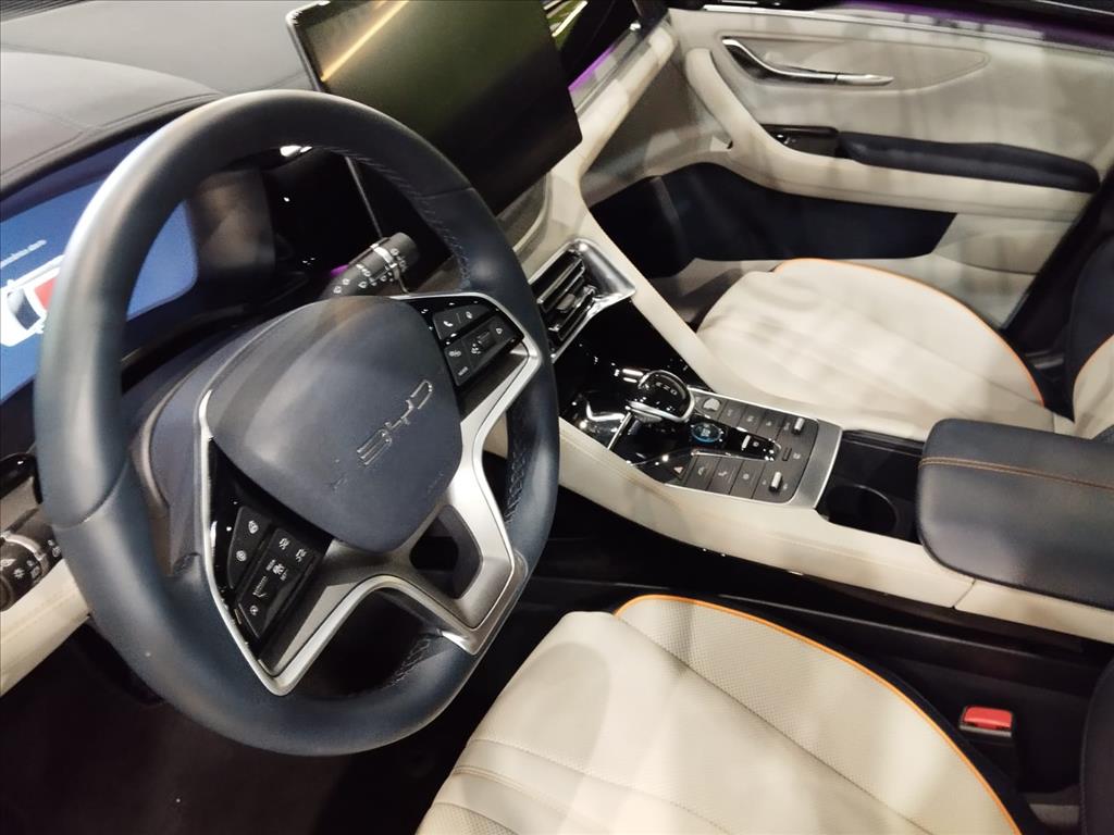 SONG PLUS 1.5 DM-I HÍBRIDO AUTOMÁTICO11