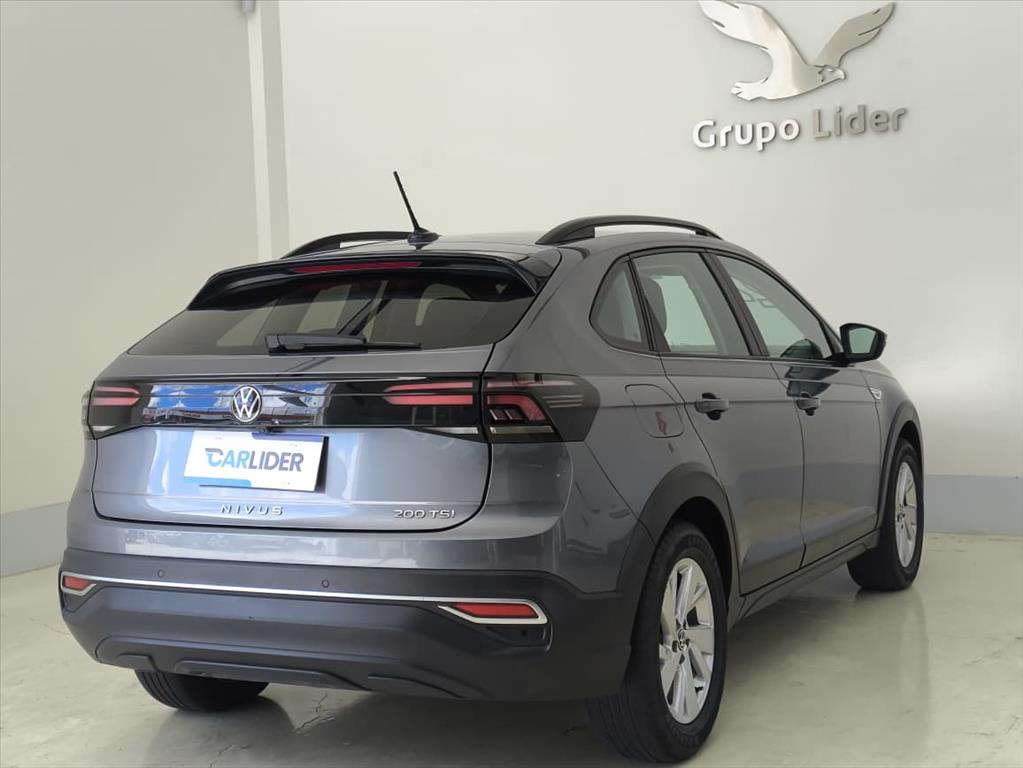 NIVUS 1.0 200 TSI TOTAL FLEX COMFORTLINE AUTOMÁTICO8
