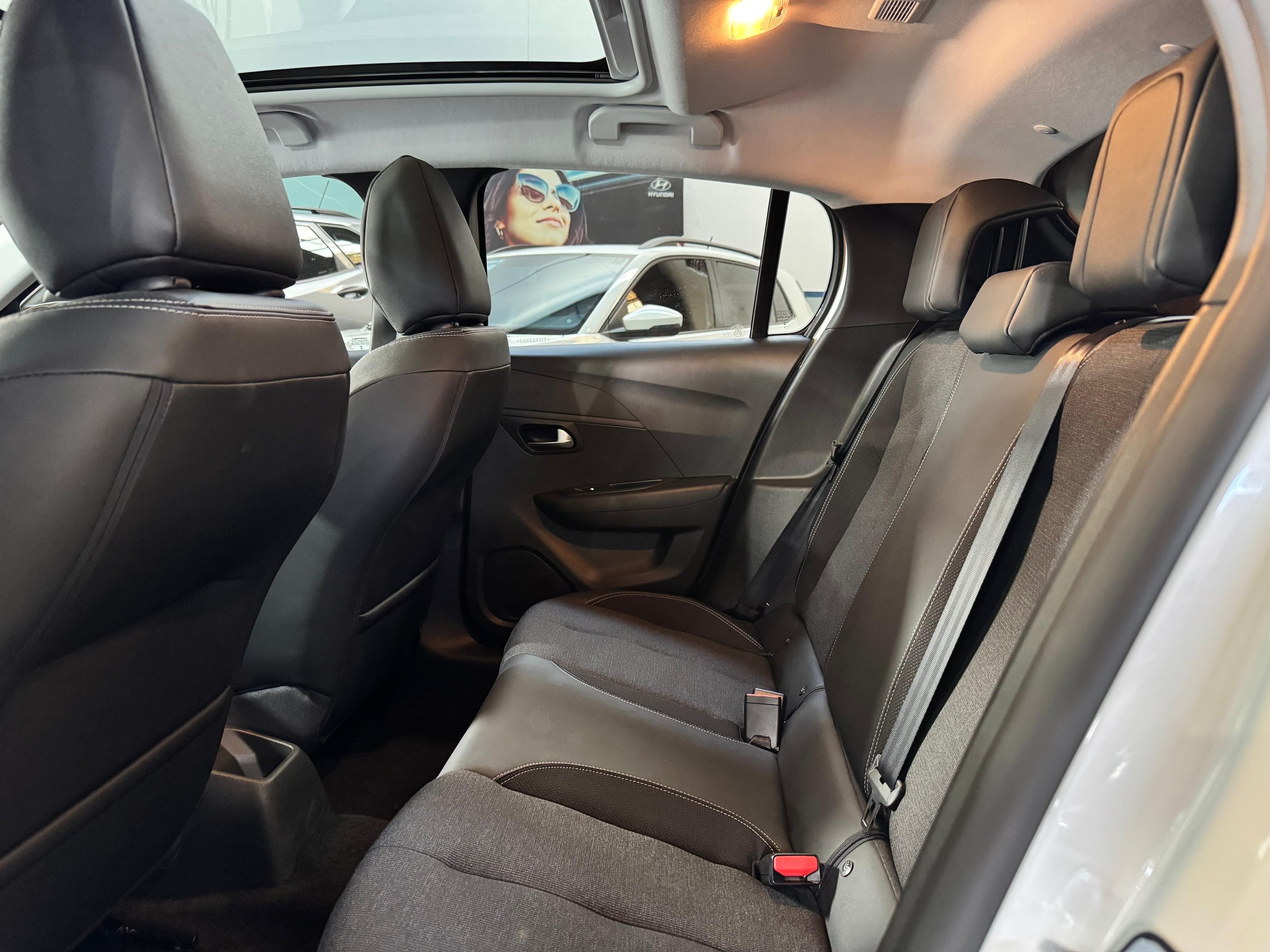 Peugeot-208-1.0 TURBO 200 FLEX ALLURE CVT