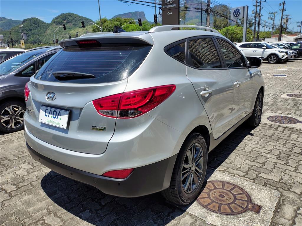 Hyundai-IX35-2.0 MPFI GL 16V FLEX 4P AUTOMÁTICO