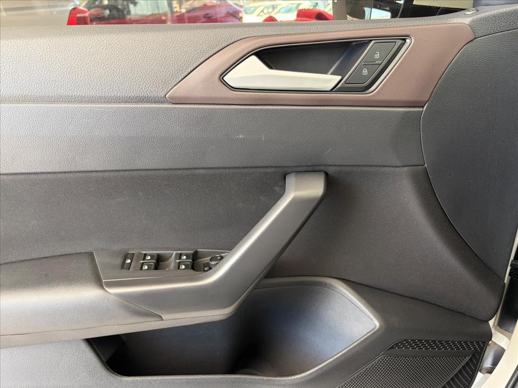 VIRTUS 1.0 200 TSI HIGHLINE AUTOMÁTICO15