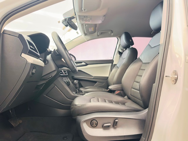 TAOS 1.4 250 TSI TOTAL FLEX COMFORTLINE AUTOMÁTICO8