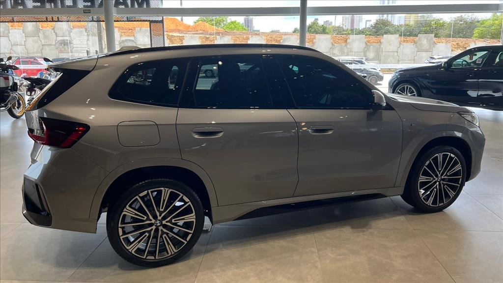 X1 2.0 16V TURBO GASOLINA SDRIVE20I M SPORT STEPTRONIC5