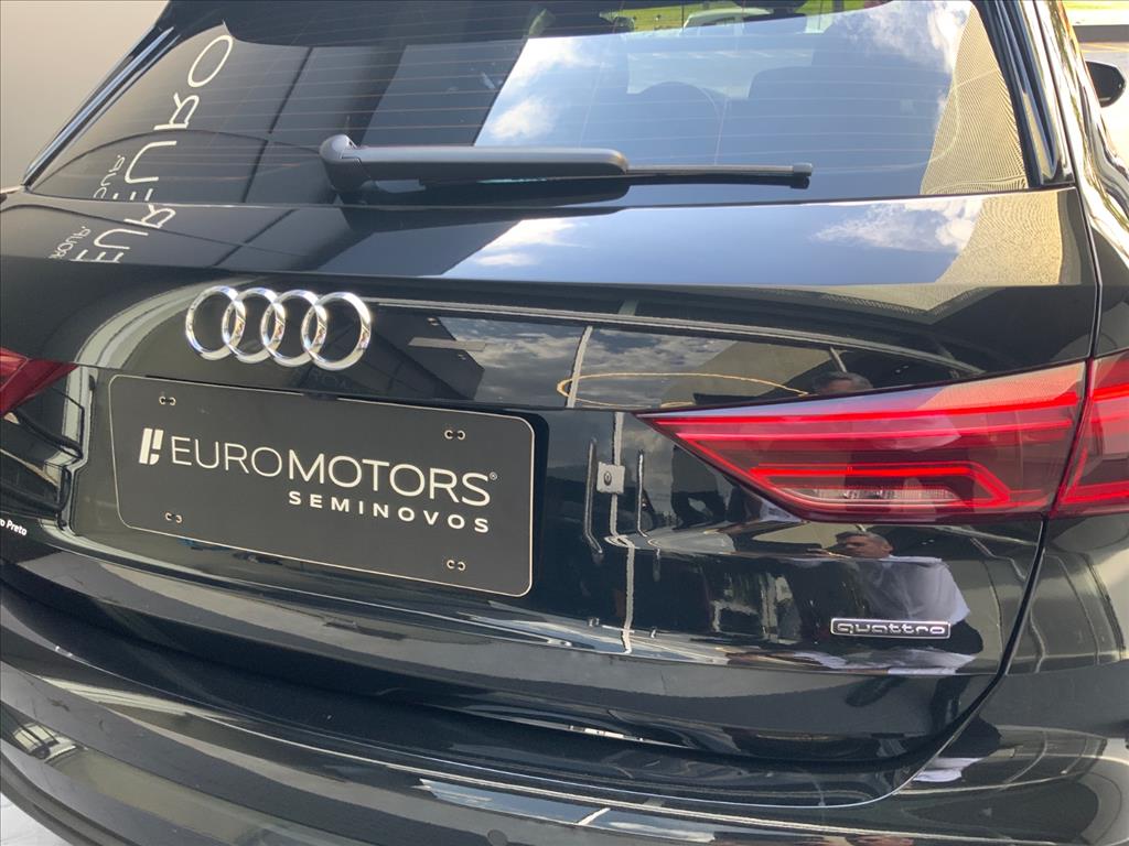 Audi-Q3-2.0 40 TFSI GASOLINA PERFORMANCE BLACK QUATTRO TIPTRONIC