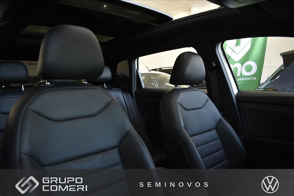 TAOS 1.4 250 TSI TOTAL FLEX HIGHLINE AUTOMÁTICO6