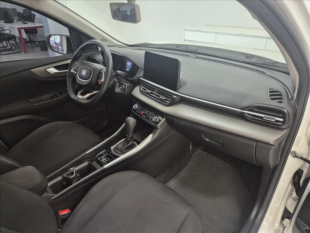 FASTBACK 1.0 TURBO 200 FLEX CVT8