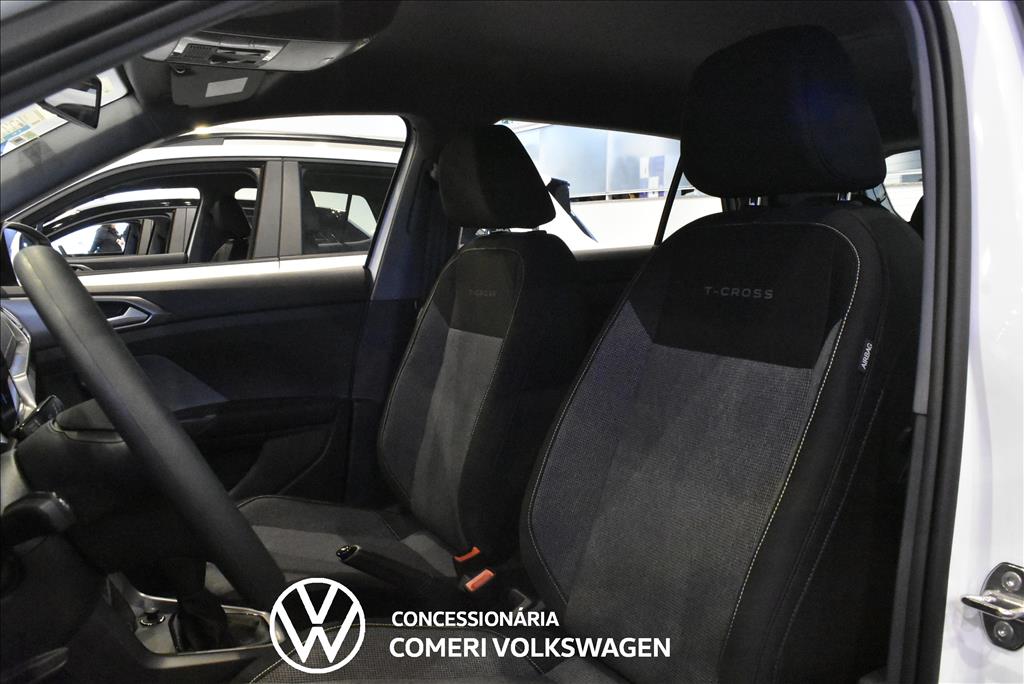 2026 VOLKSWAGEN T-CROSS 1.0 200 TSI TOTAL FLEX SENSE AUTOMÁTICO