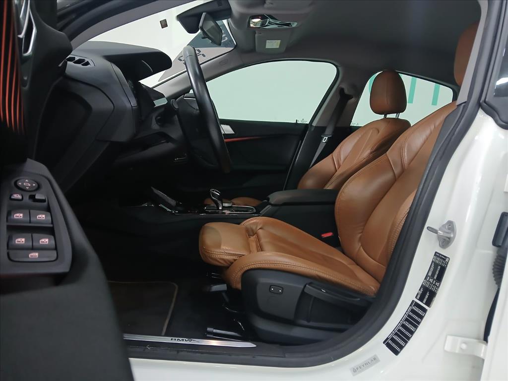 BMW-218i-1.5 TWINTURBO GASOLINA GRAN COUPE SPORT GP STEPTRONIC