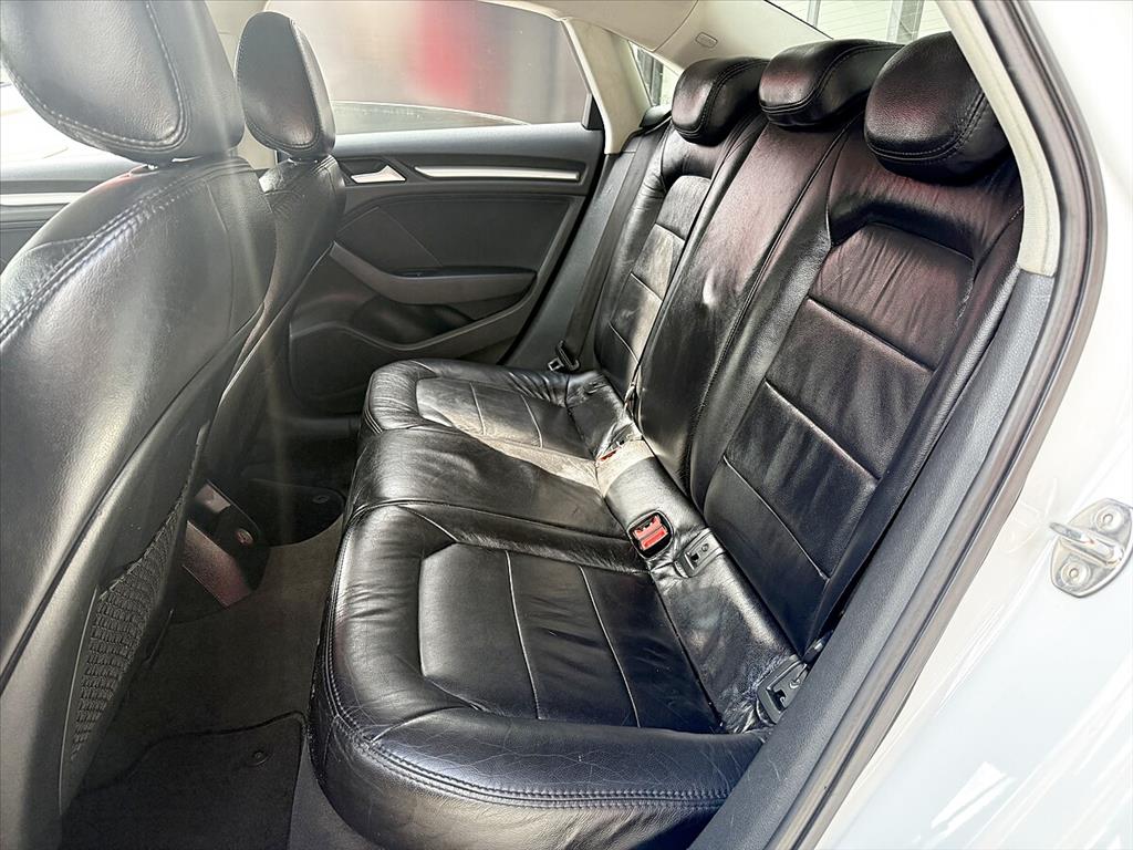 Audi A3 - 1.4 TFSI ATTRACTION 16V GASOLINA 4P S-TRONIC