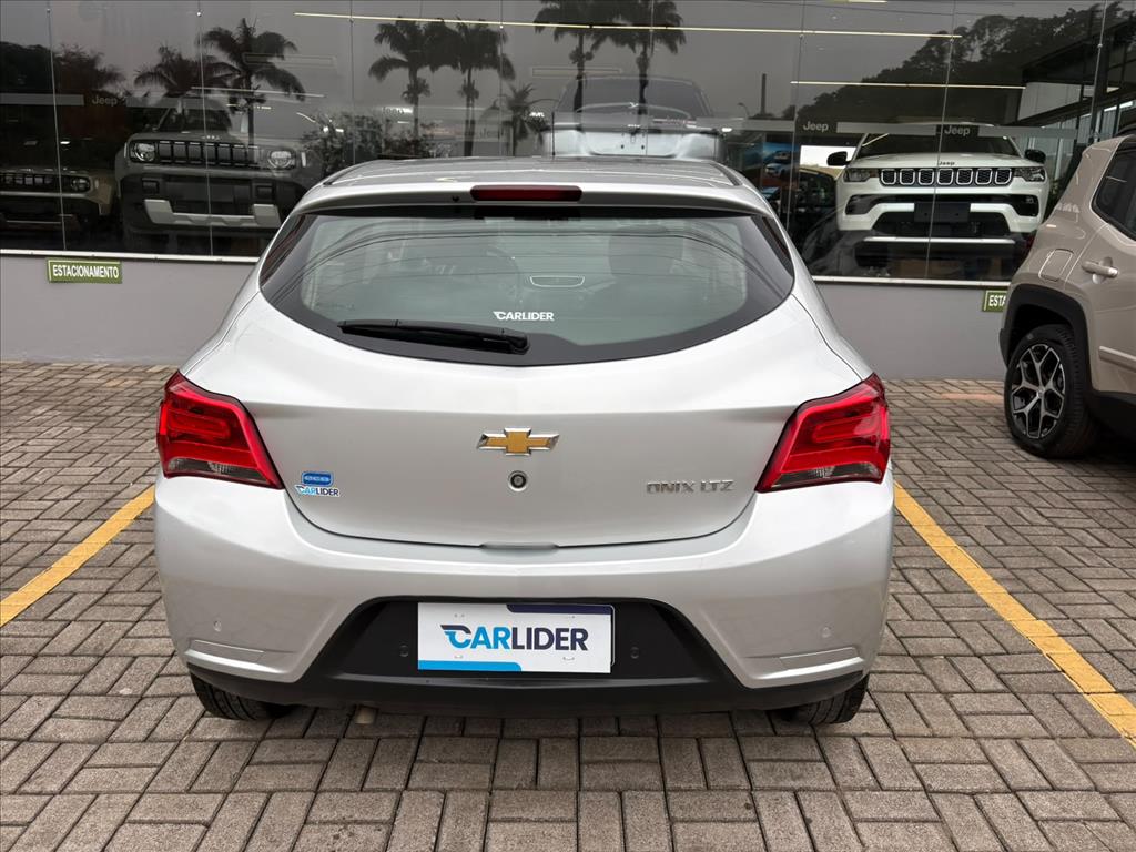 ONIX 1.4 MPFI LTZ 8V FLEX 4P AUTOMÁTICO6