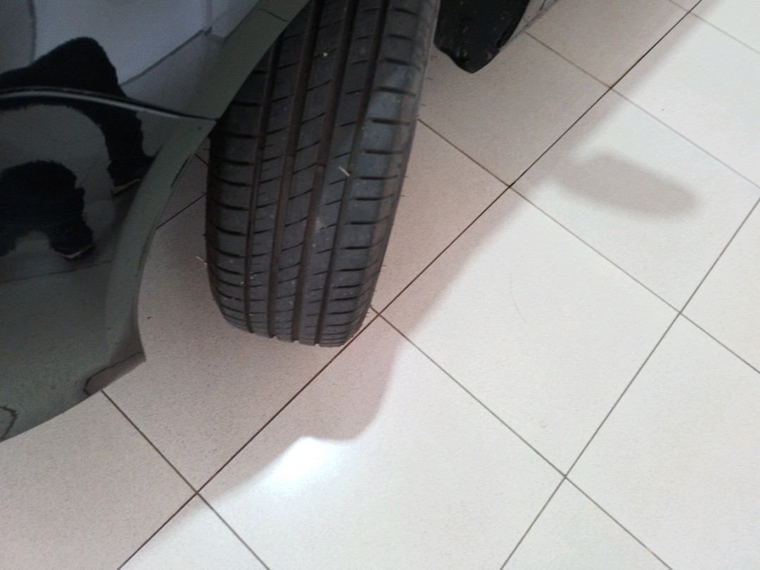 VW - Volkswagen-FOX-1.0 MI 8V FLEX 4P MANUAL