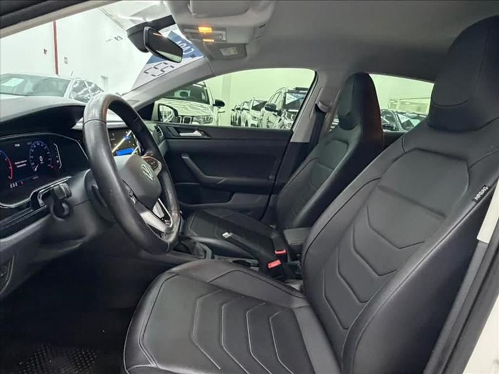 Volkswagen-POLO-1.0 170 TSI HIGHLINE AUTOMÁTICO