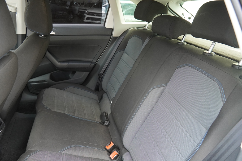 NIVUS 1.0 200 TSI TOTAL FLEX COMFORTLINE AUTOMÁTICO7