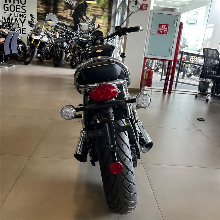 TRIUMPH-BONNEVILLE-SPEEDMASTER