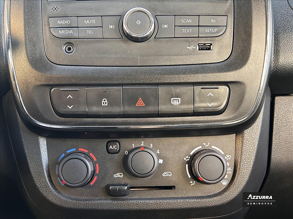 KWID 1.0 12V SCE FLEX ZEN MANUAL13