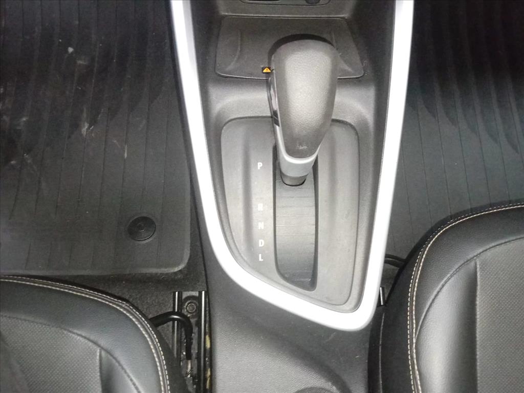 ONIX PLUS 1.0 TURBO FLEX PREMIER AUTOMÁTICO11