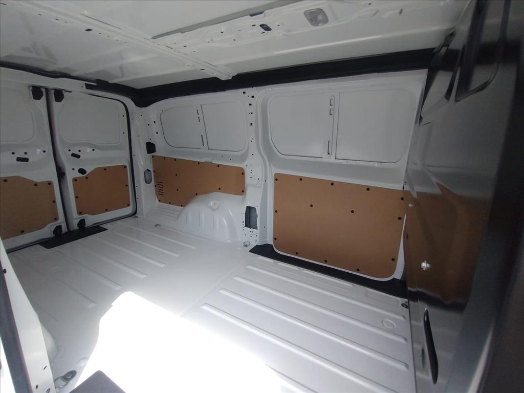 EXPERT 2.2 TURBO DIESEL CARGO MANUAL13 EXPERT 2.2 TURBO DIESEL CARGO MANUAL13