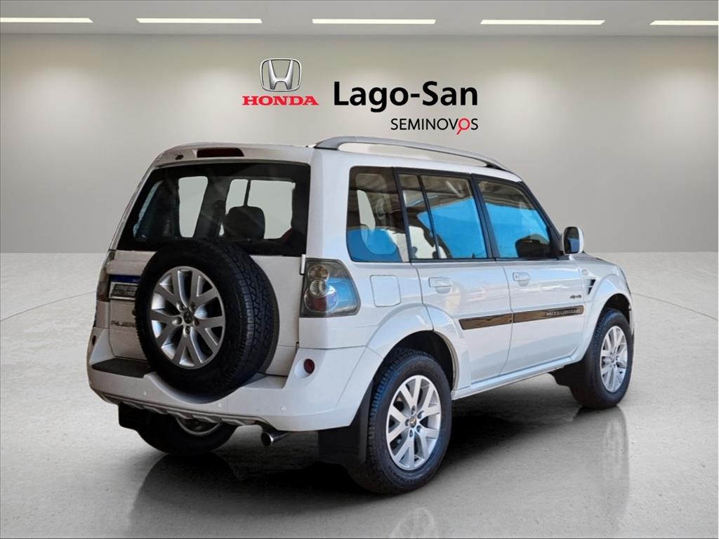 PAJERO TR4 2.0 4X4 16V 140CV FLEX 4P AUTOMÁTICO2