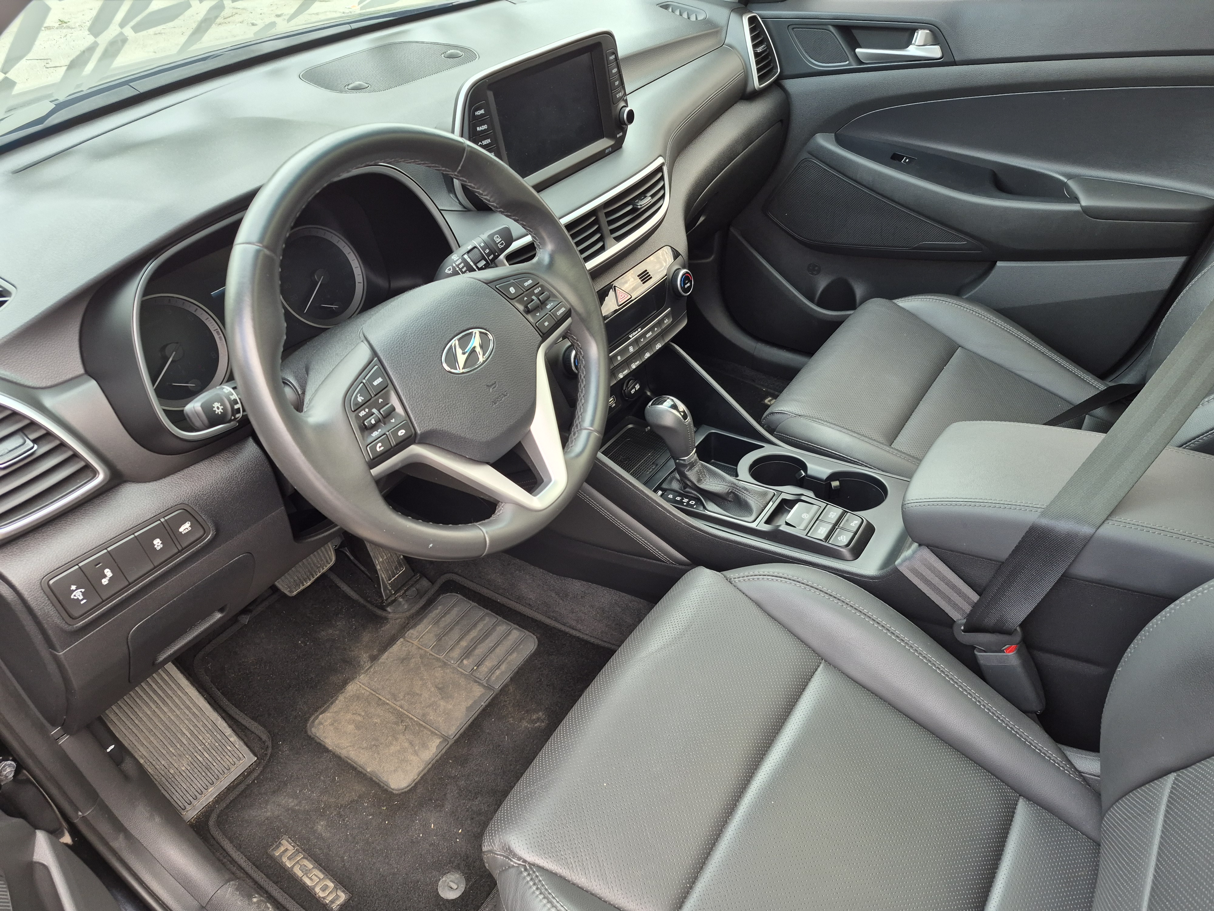 HYUNDAI TUCSON