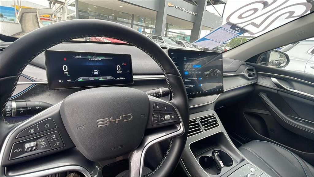 KING 1.5 DM-I PHEV GS AUTOMÁTICO10