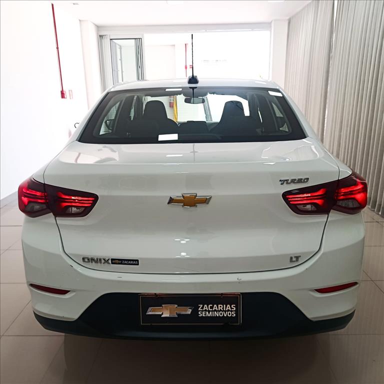 ONIX PLUS 1.0 TURBO FLEX LT AUTOMÁTICO3