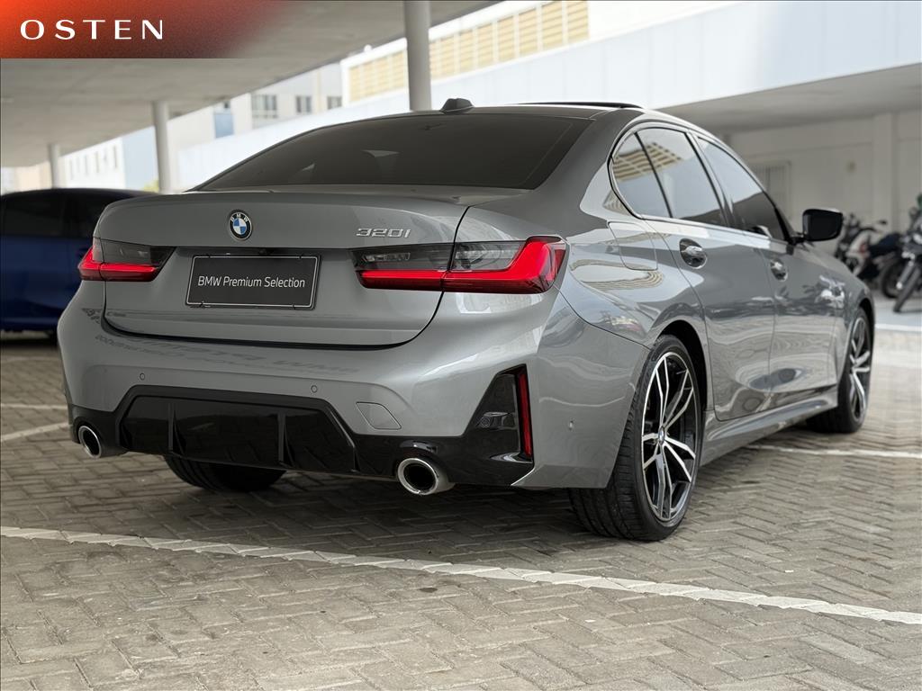 BMW-320i-2.0 16V TURBO FLEX M SPORT AUTOMÁTICO