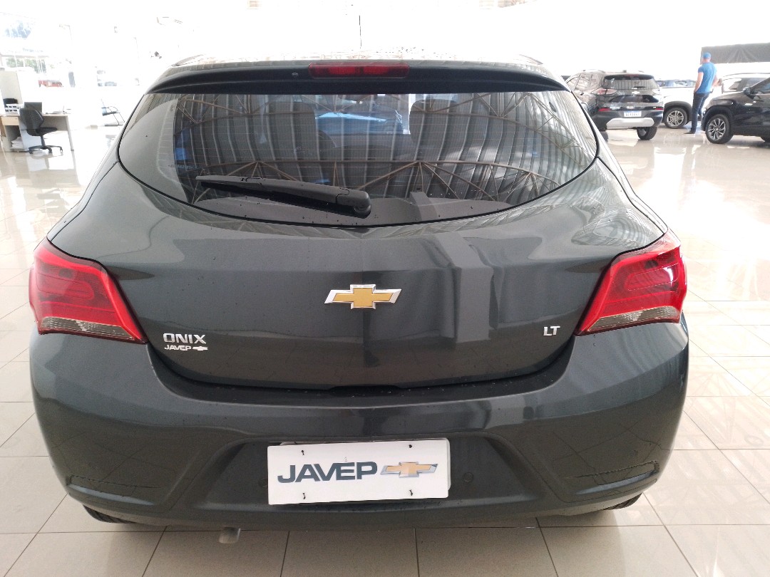 GM - Chevrolet-ONIX-1.4 MPFI LT 8V FLEX 4P MANUAL