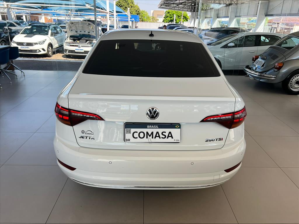 JETTA 1.4 250 TSI TOTAL FLEX COMFORTLINE TIPTRONIC6
