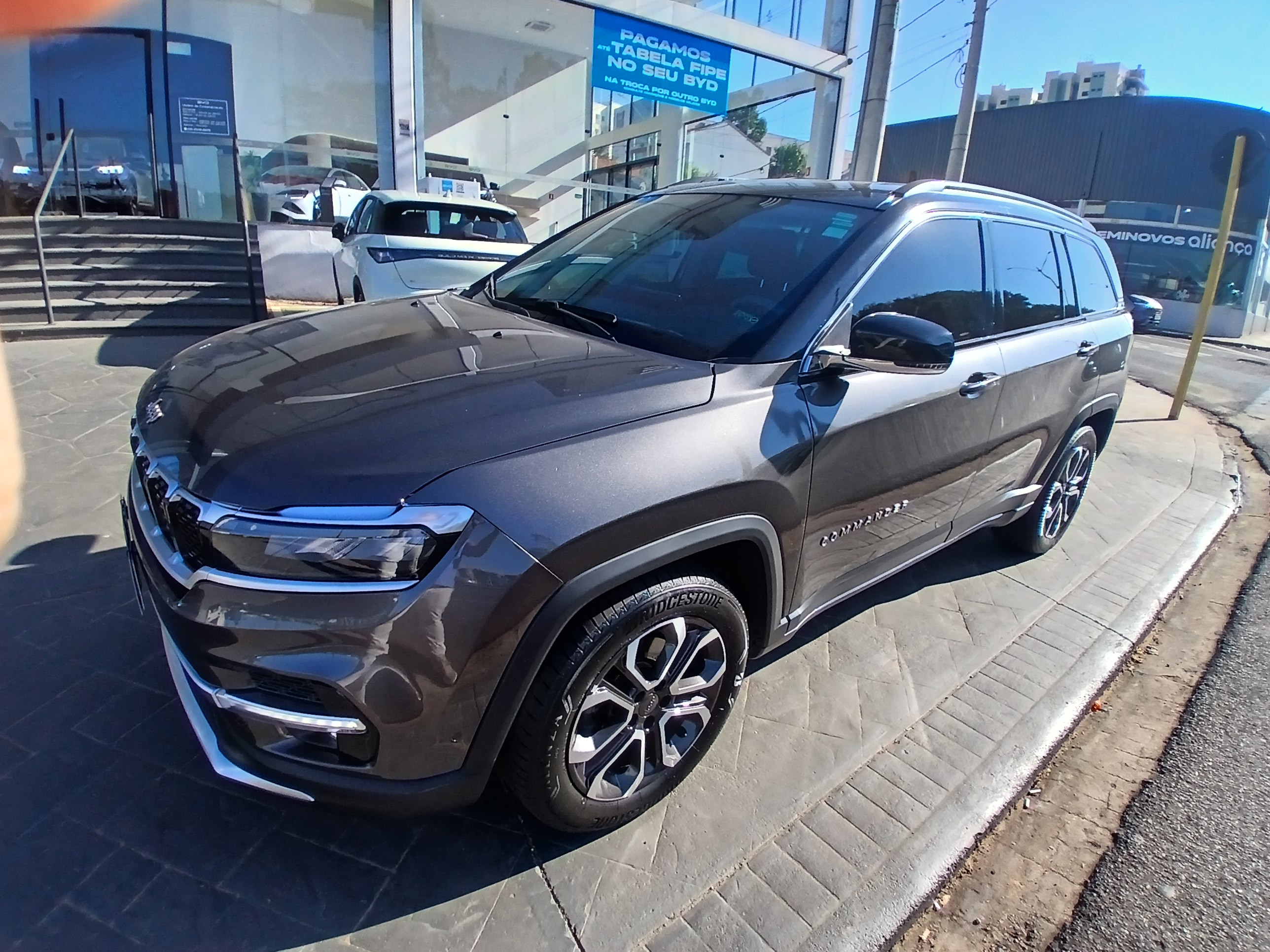 COMMANDER 1.3 T270 TURBO FLEX LIMITED AT62