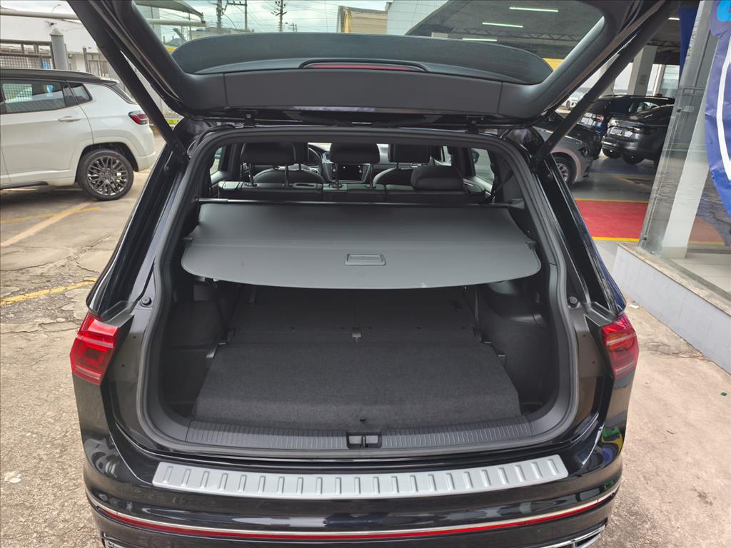 TIGUAN 2.0 300 TSI GASOLINA ALLSPACE R-LINE AUTOMÁTICO18