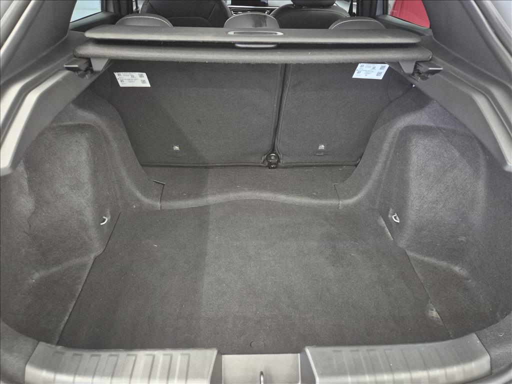 FASTBACK 1.0 TURBO 200 FLEX IMPETUS CVT FASTBACK 1.0 TURBO 200 FLEX IMPETUS CVT